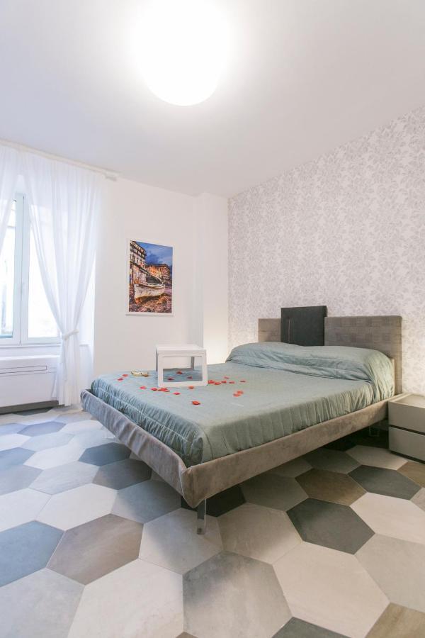 Anticaglia/24 Bed & Breakfast Napoli Eksteriør bilde