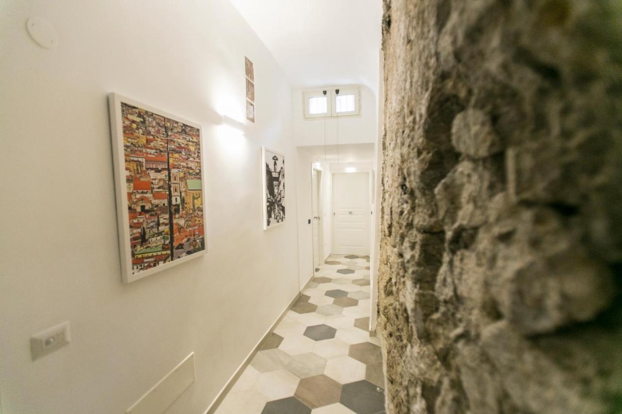 Anticaglia/24 Bed & Breakfast Napoli Eksteriør bilde