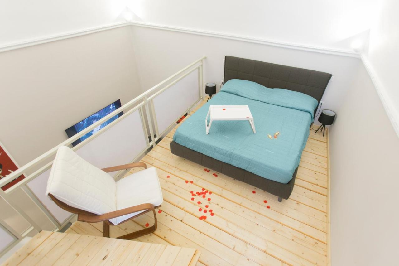 Anticaglia/24 Bed & Breakfast Napoli Eksteriør bilde