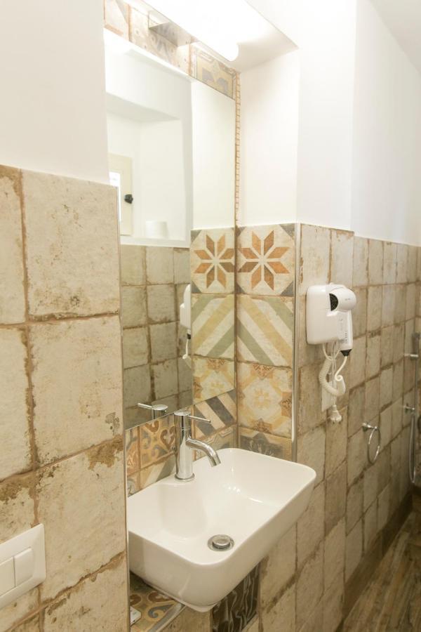 Anticaglia/24 Bed & Breakfast Napoli Eksteriør bilde